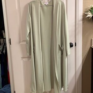 lularoe Sarah pale green size Large